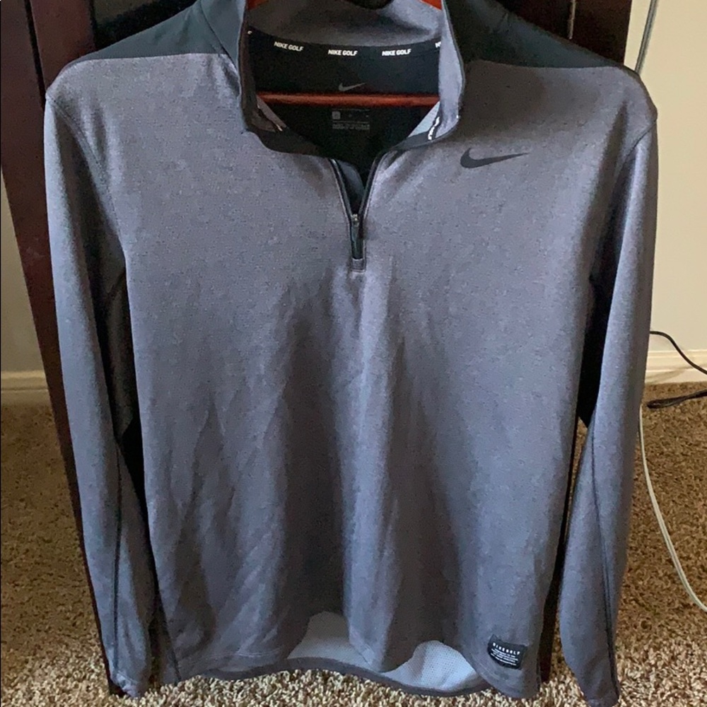 Men’s Nike golf pullover